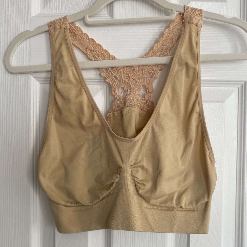 SEAMLESS PULLOVER BUTTERFLY LACE BACK BRA